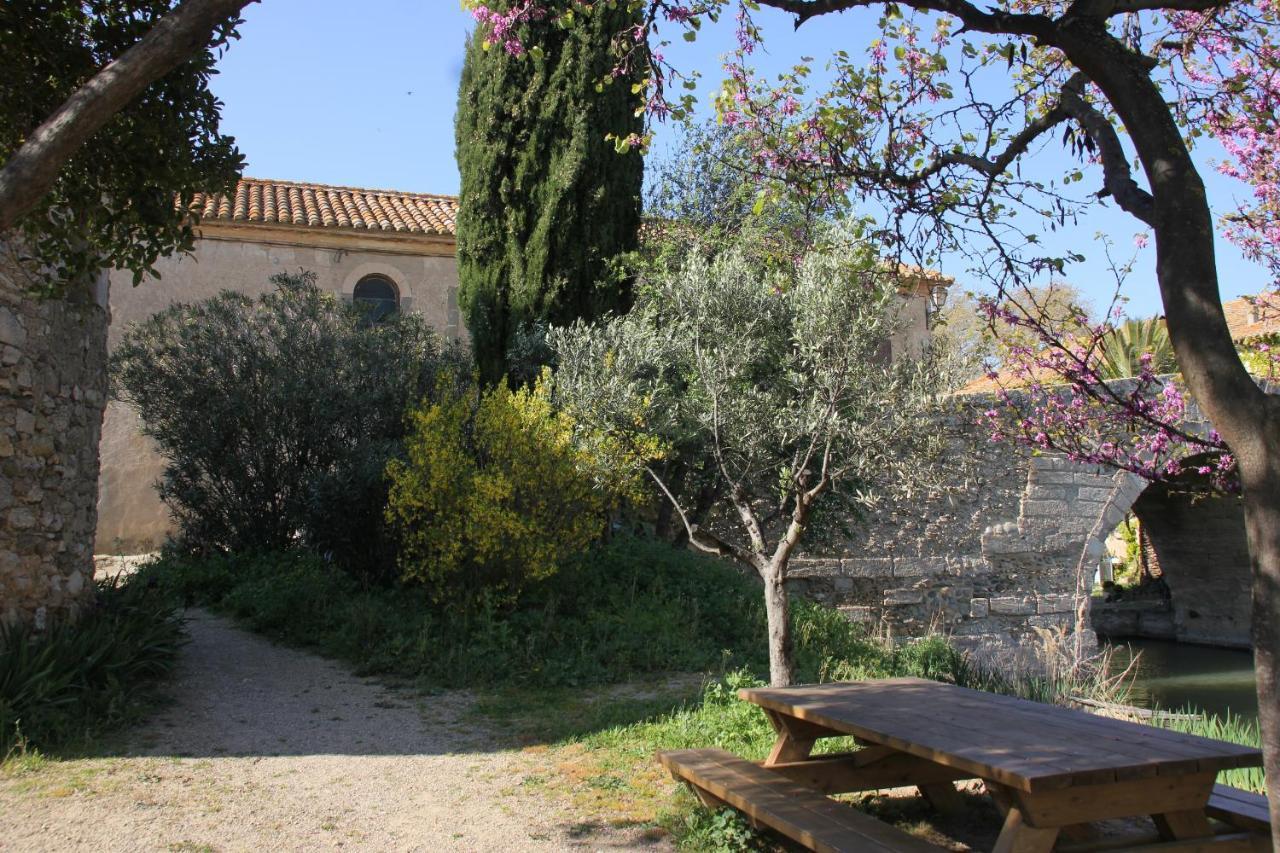 L'Itinerante Hotel Le Somail Buitenkant foto
